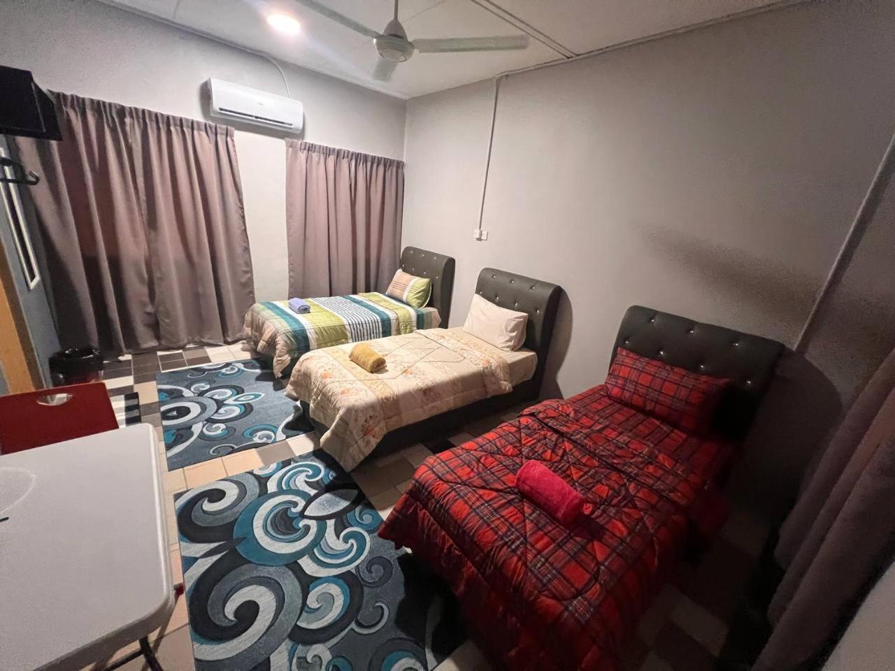 Putra Sentosa Retreat Camp, Sematan Hotel Room photo